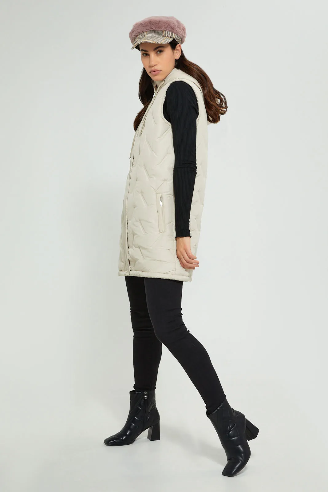 Ivory Sleeveless Quilted Jacket With Hoodie