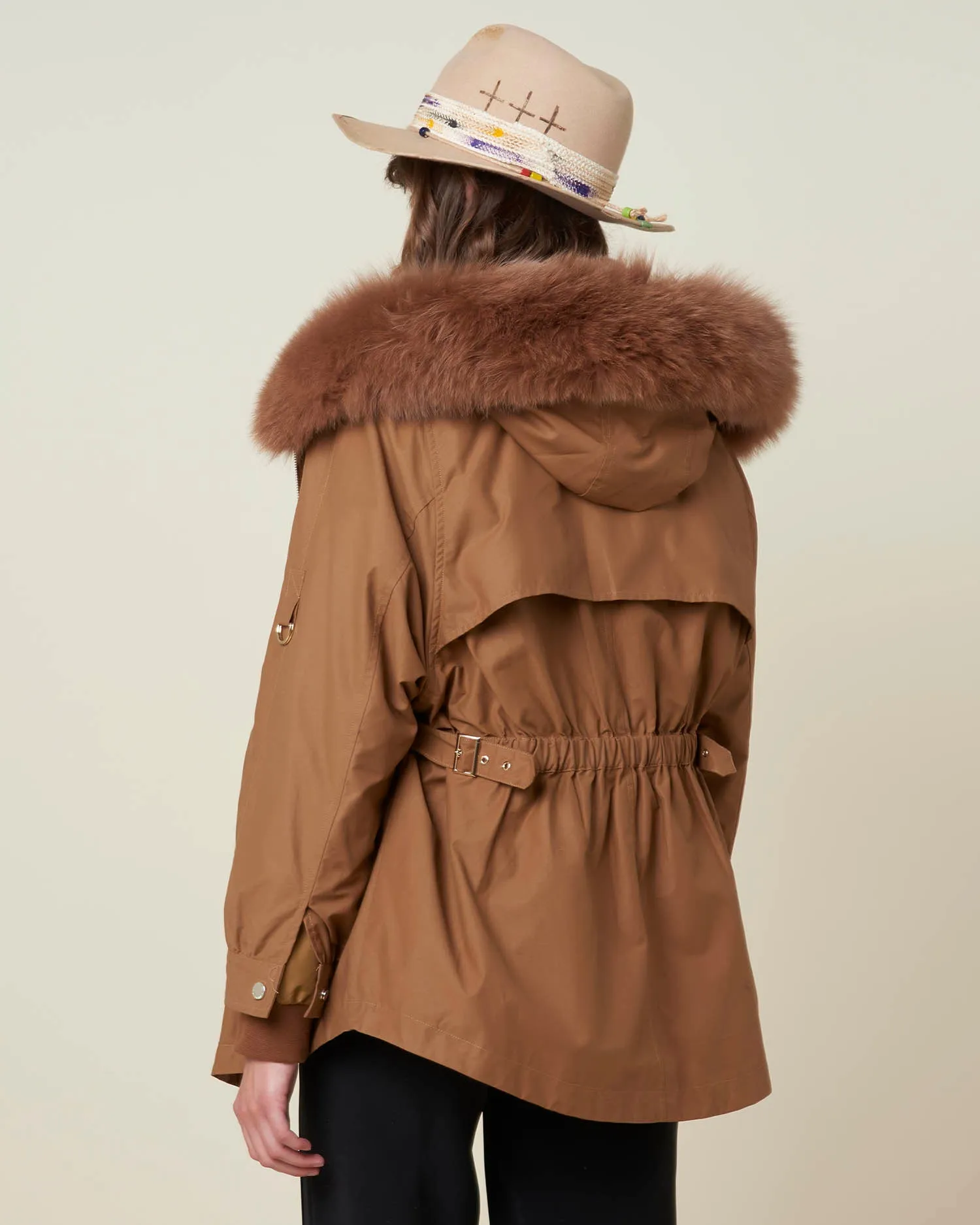 Parka with faux fur collar