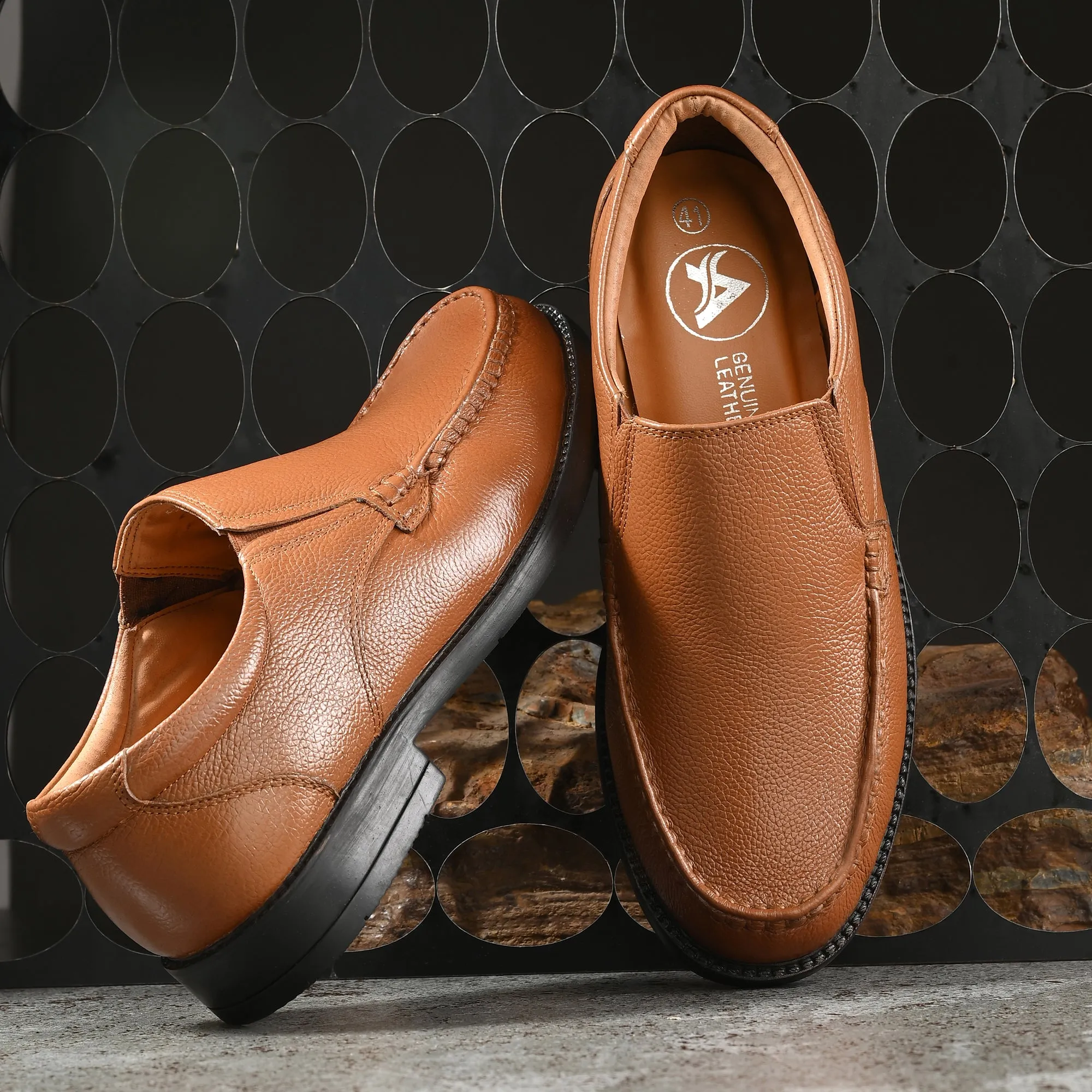 Posh Trumock Full Grain Leather Slip Ons