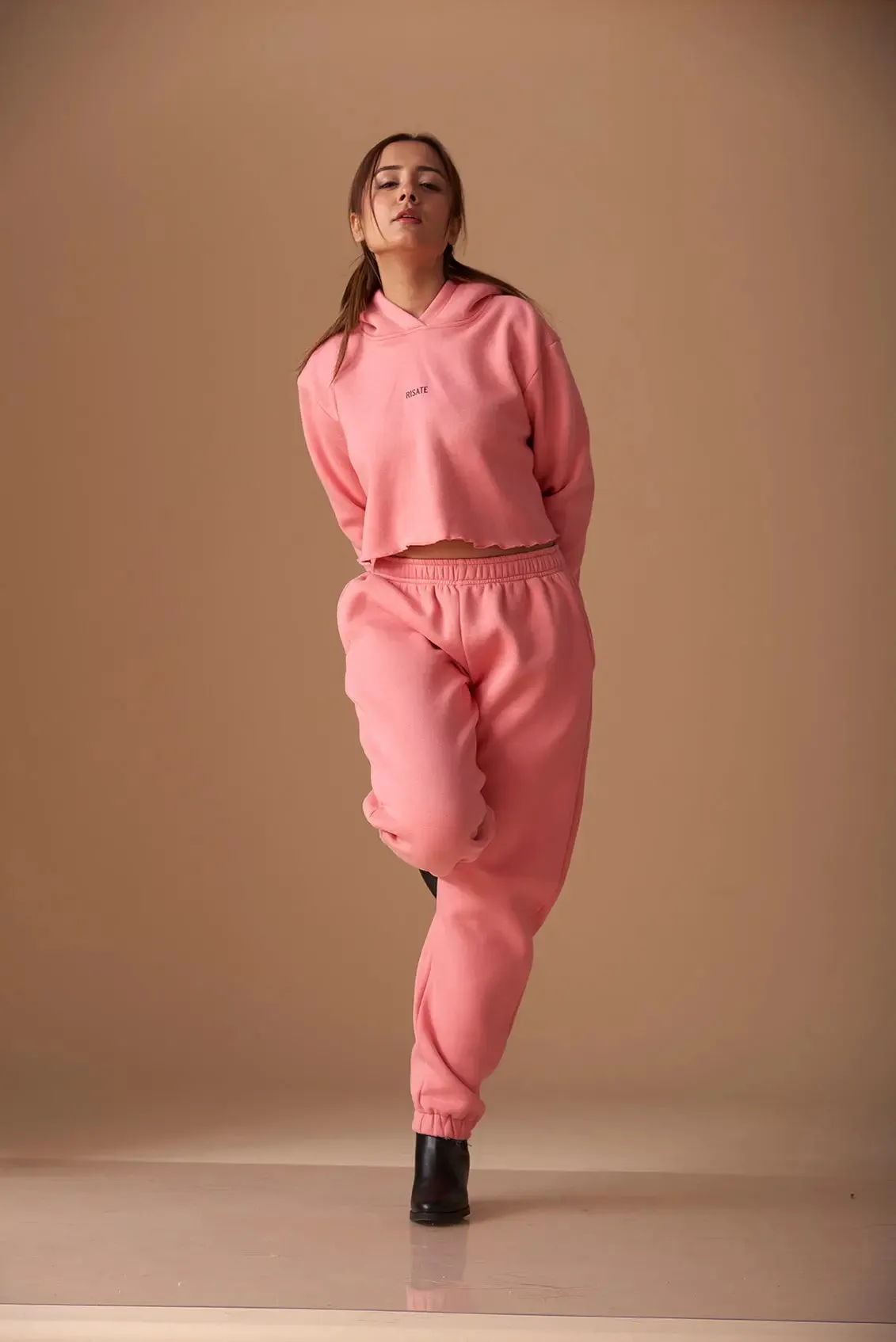 Relaxed Crop Hooded sweatshirt with Mid rise Joggers