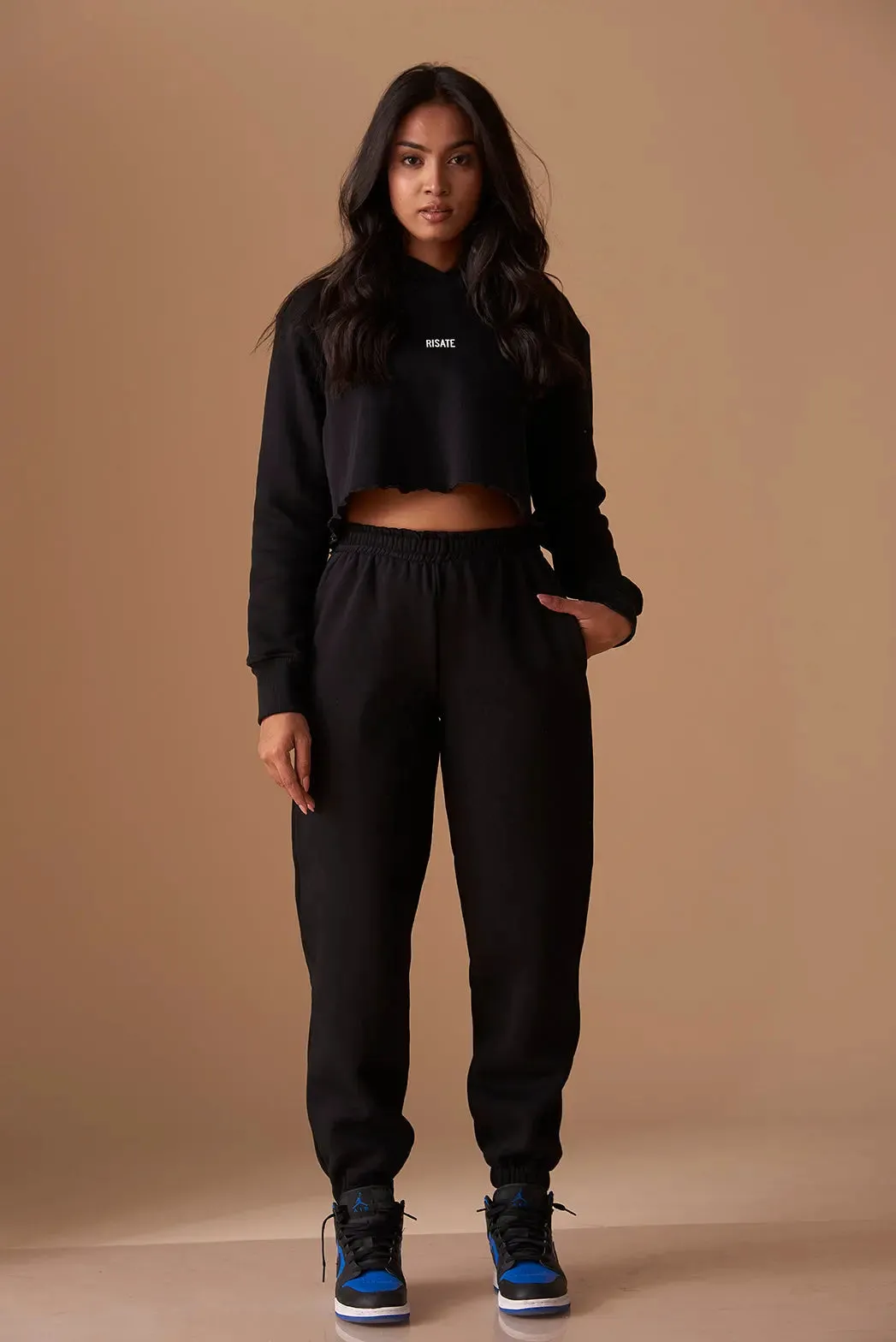 Relaxed Crop Hooded sweatshirt with Mid rise Joggers