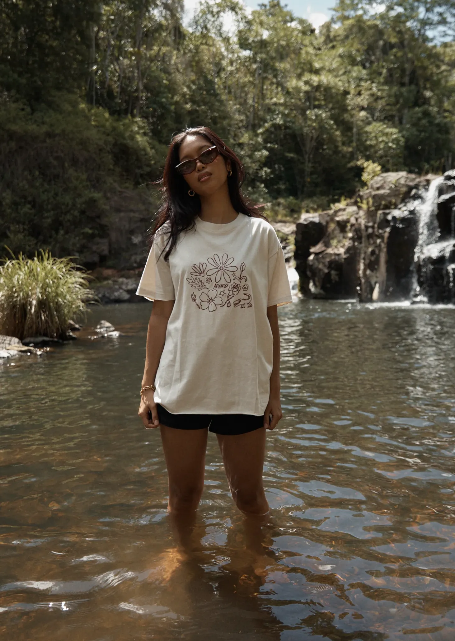 SHAPES OVERSIZED TEE | MOONBEAM