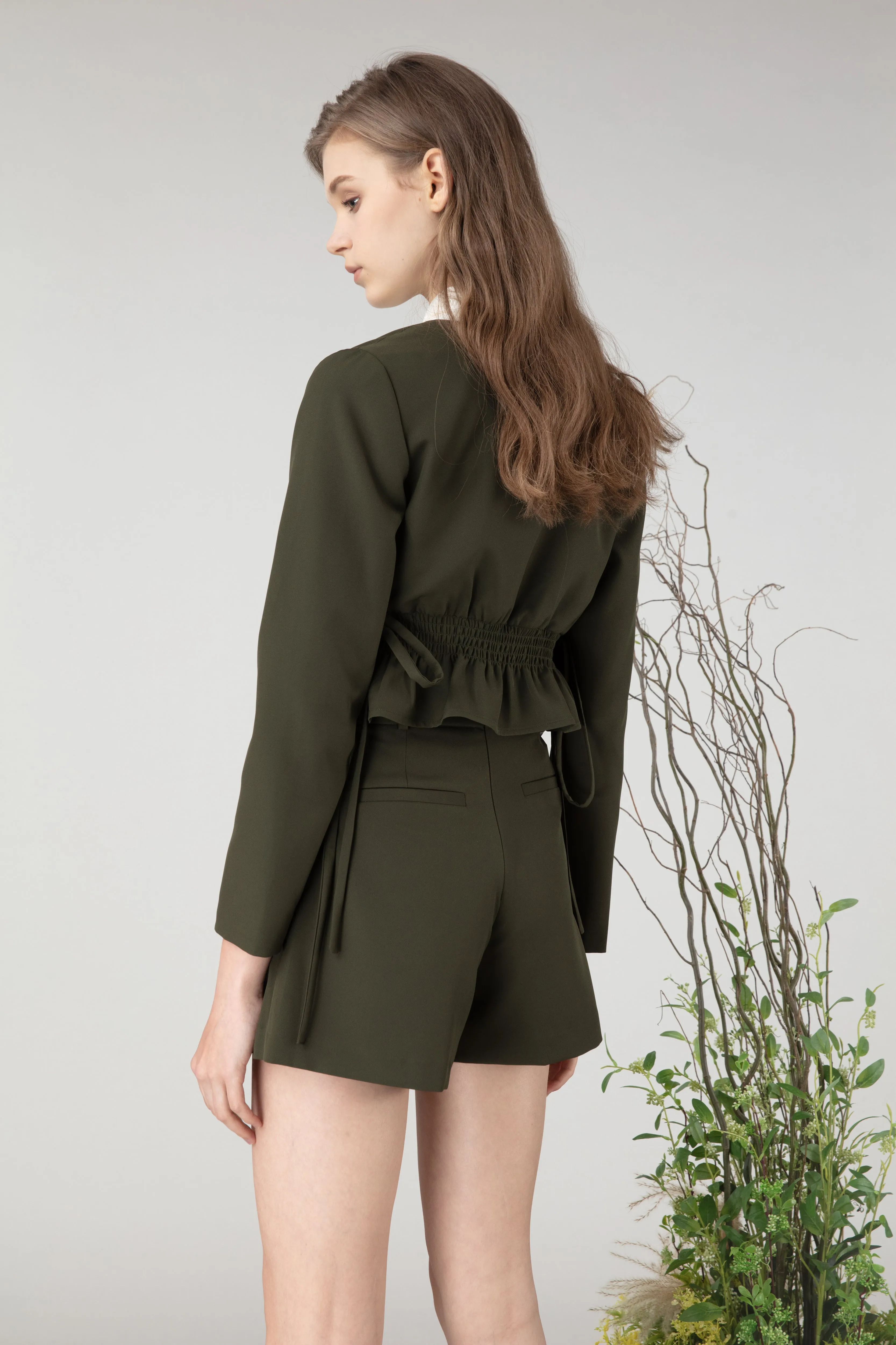 Short skirt in green colour