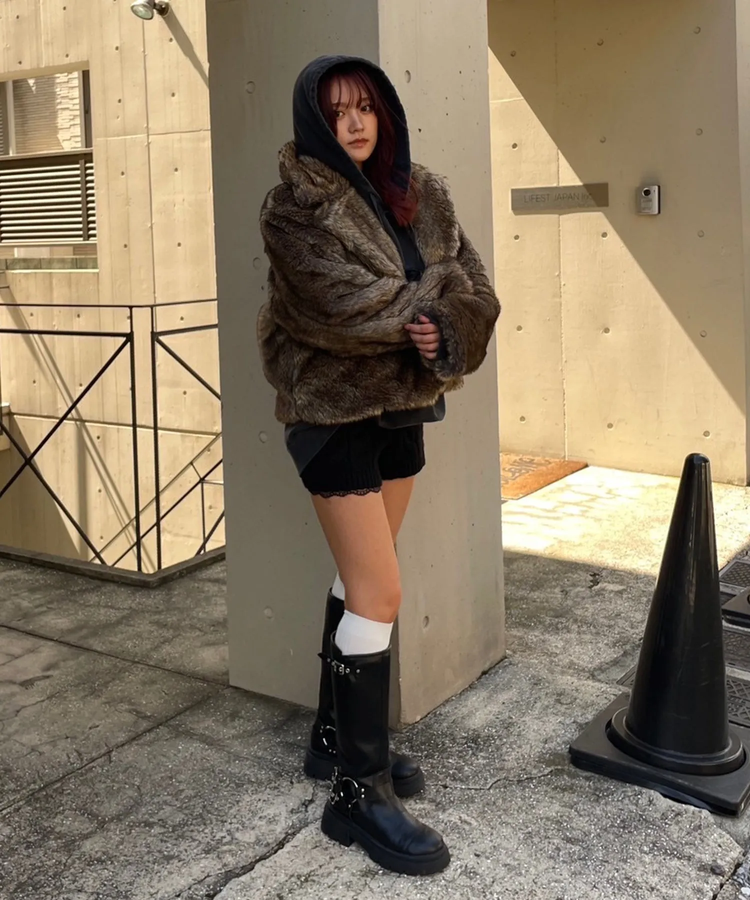 Stand collar volume fur coat