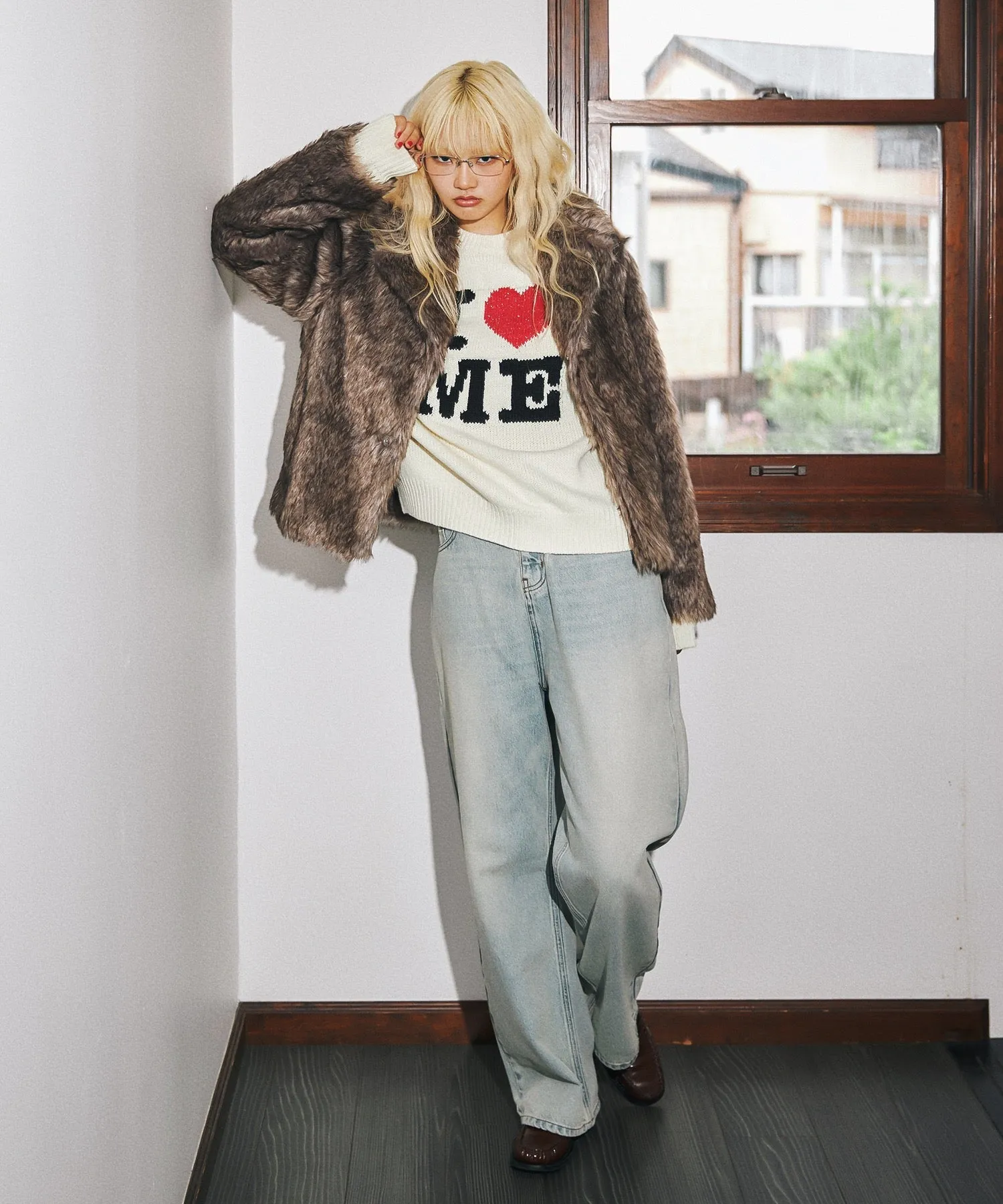 Stand collar volume fur coat