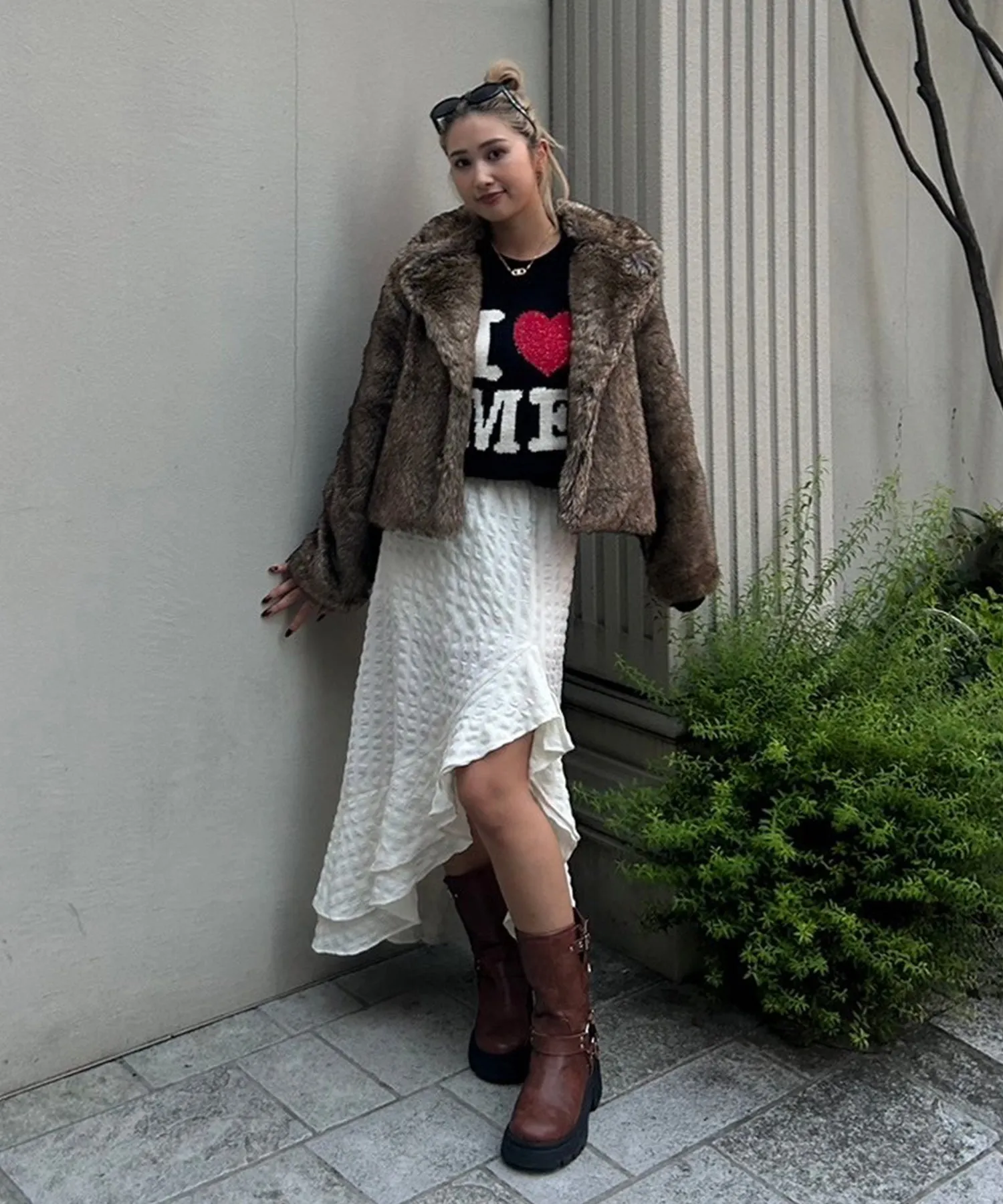 Stand collar volume fur coat