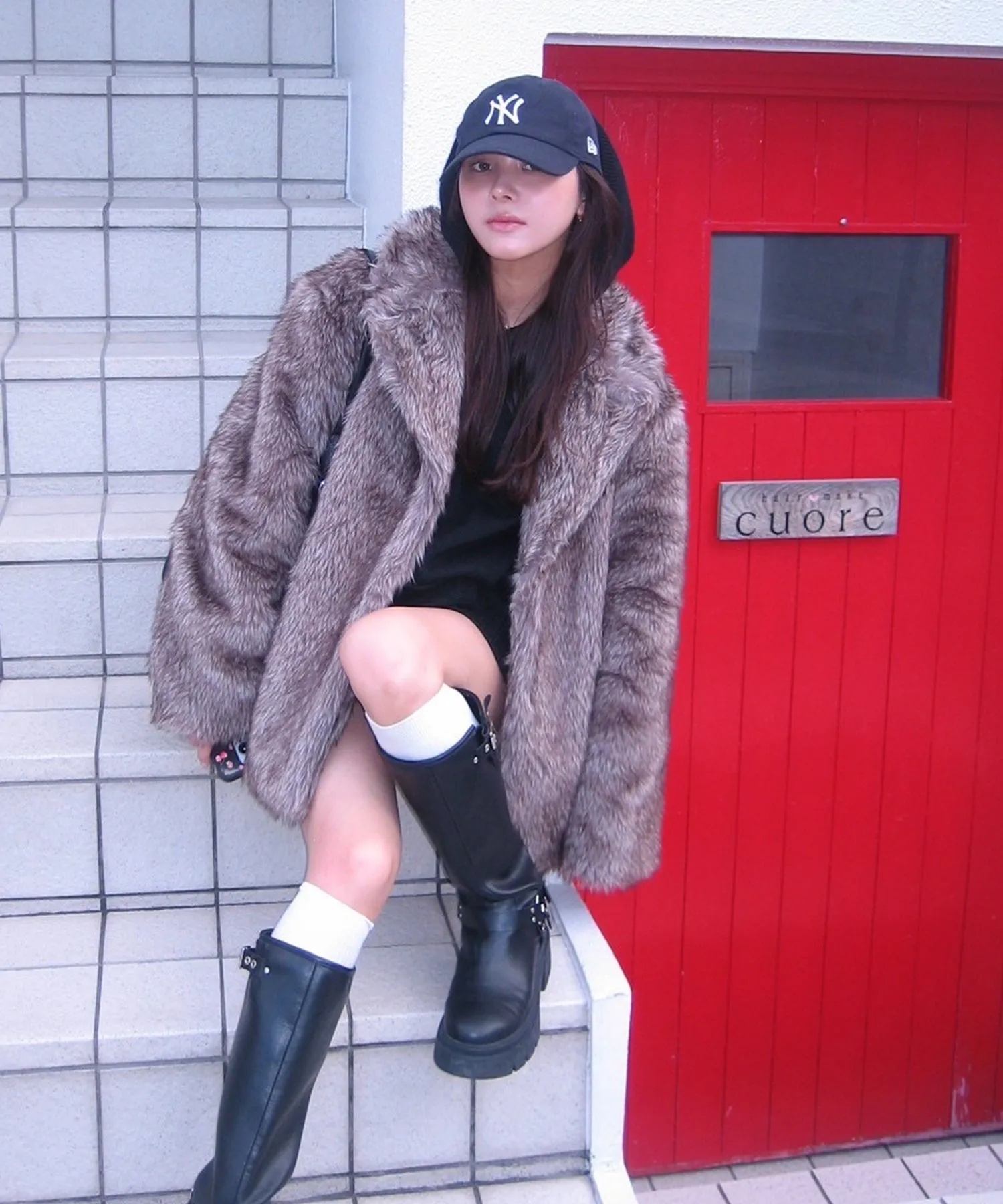 Stand collar volume fur coat