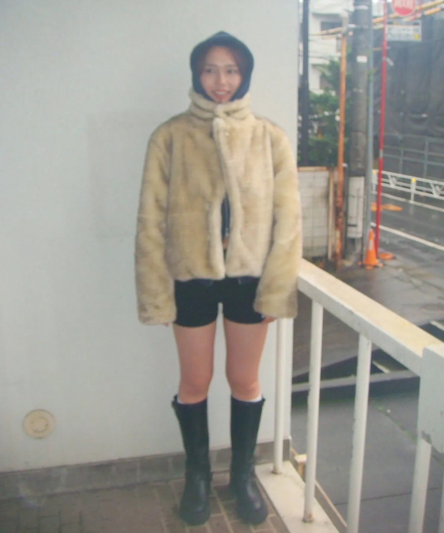 Stand collar volume fur coat